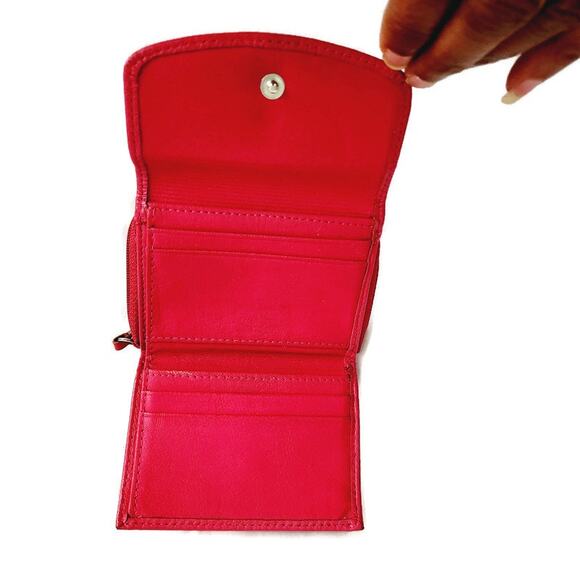 Genuine Leather Women's Pebbled Leather Wallets 2-Piece Lot - Picture 8 of 8